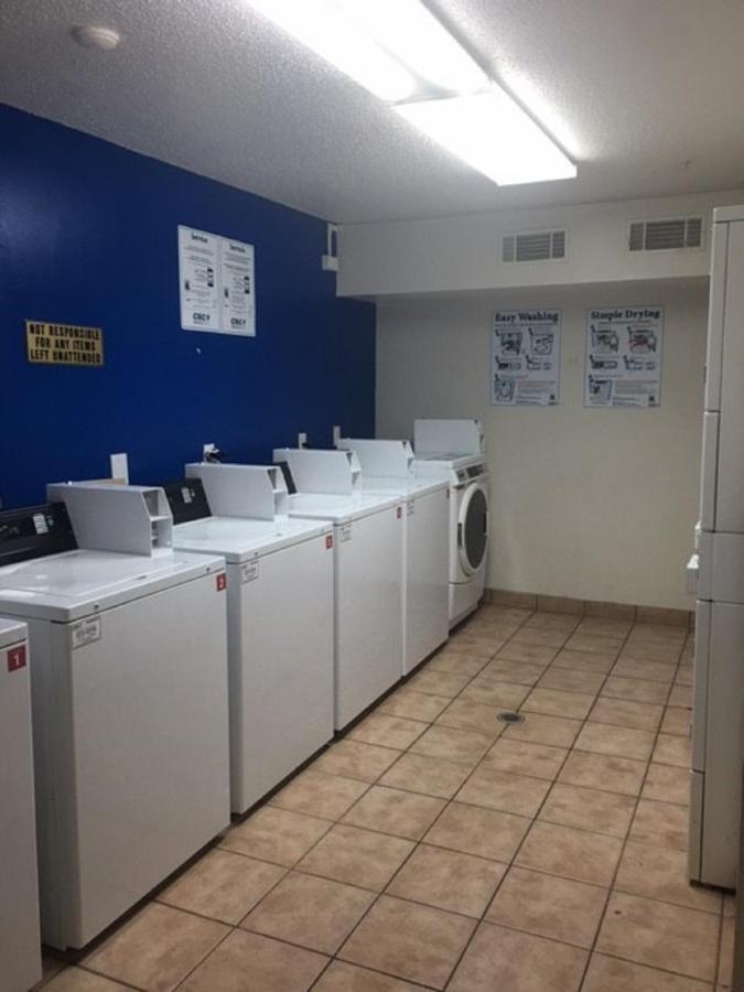 Intown Suites Extended Stay Marietta Ga - Roswell Rd Екстер'єр фото